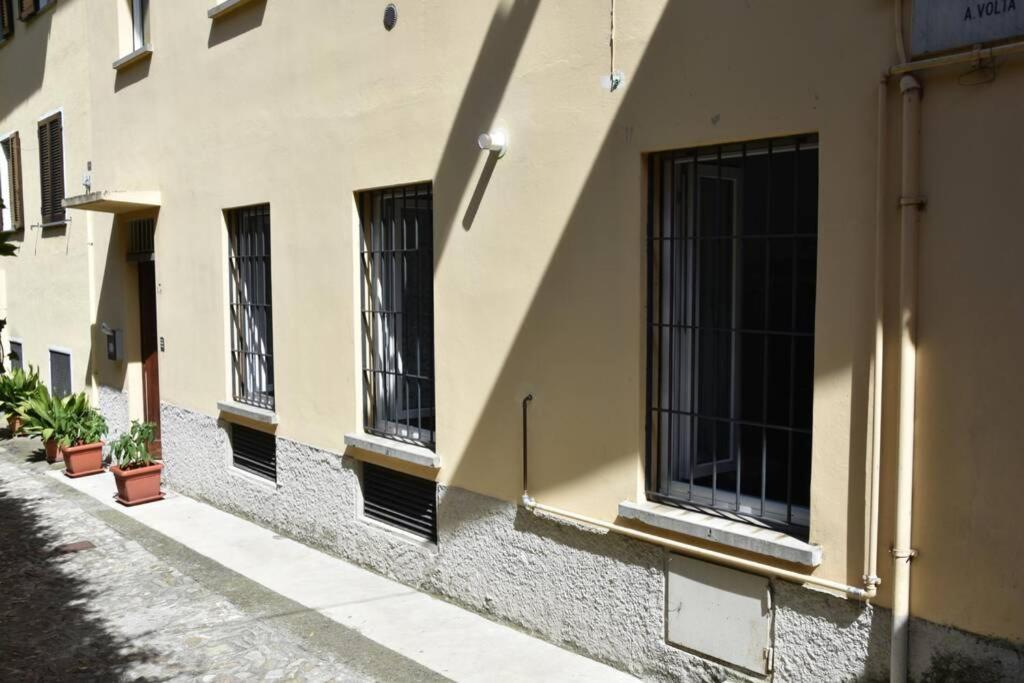La Resilienza, Apartment With View, Carate Urio Eksteriør billede